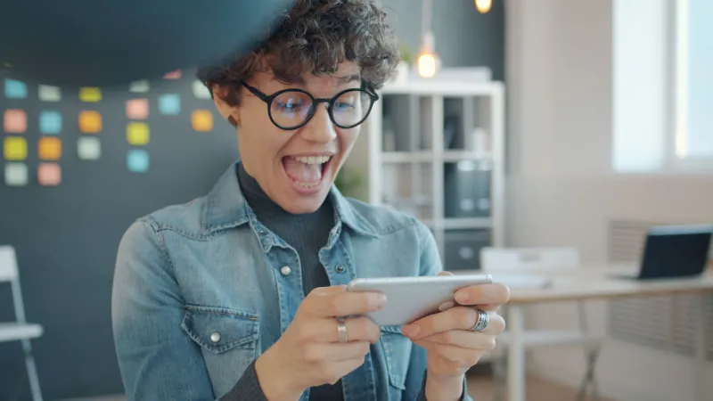 Send Meme, Await Silence: The Painful Art of Sharing Internet Humor With People Who Weren't There